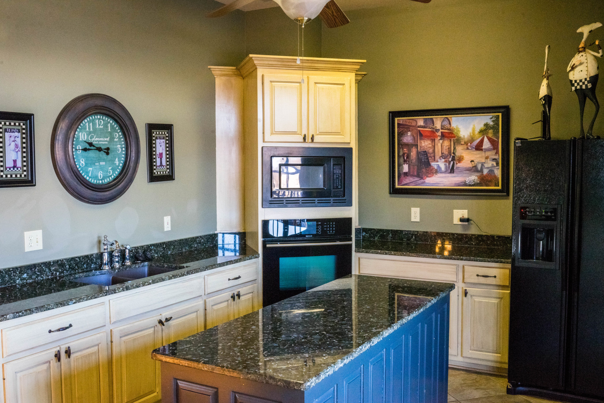 Carriage house kitchen